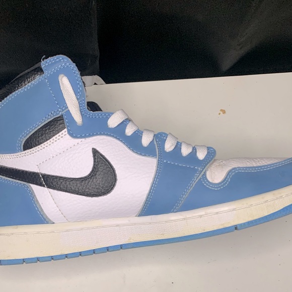 Nike Other - Air Jordan 1 UNC